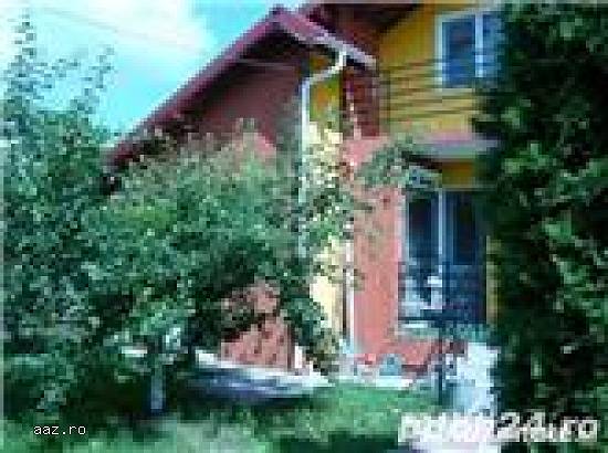 Vila Curtea de Arges