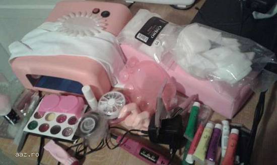 kit unghii 300 lei
