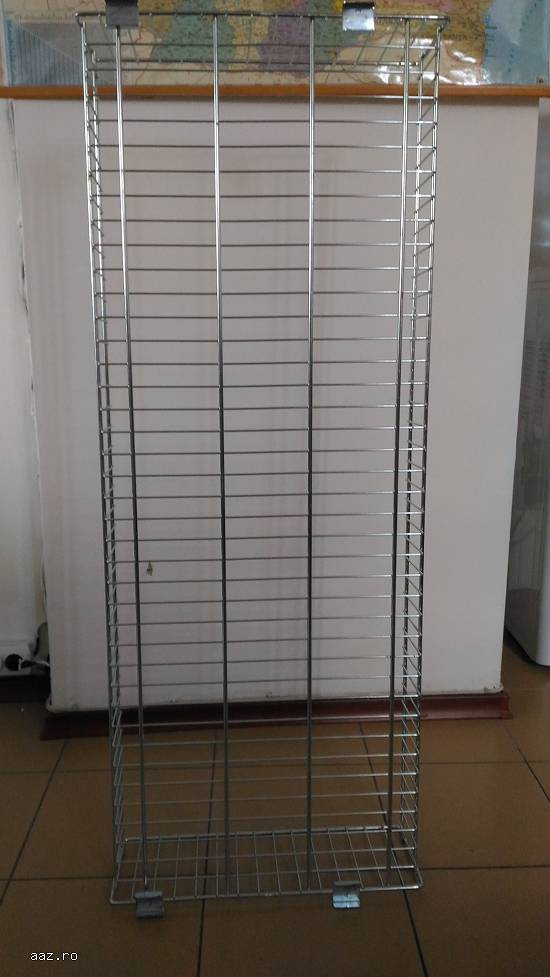 Vand 10 rafturi/etajere,  metalice nichelate multifunctionale (se pot folosi la fructe,  legume,  et