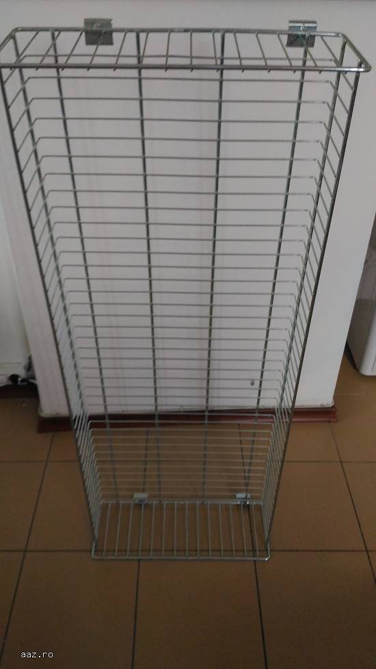 Vand 10 rafturi/etajere,  metalice nichelate multifunctionale (se pot folosi la fructe,  legume,  et