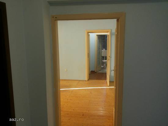 vand apartament 2 camere colentina (10 min de obor)