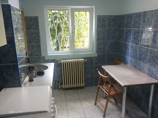 vand apartament 2 camere colentina (10 min de obor)