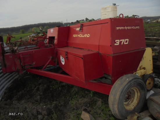Dezmembrari Prese de balotat John Deere,  Claas,  New Holland,  Rivierre Casalis