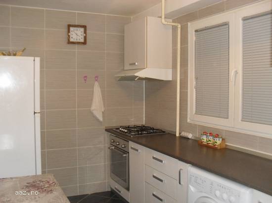 Inchiriez apartament 2 camere