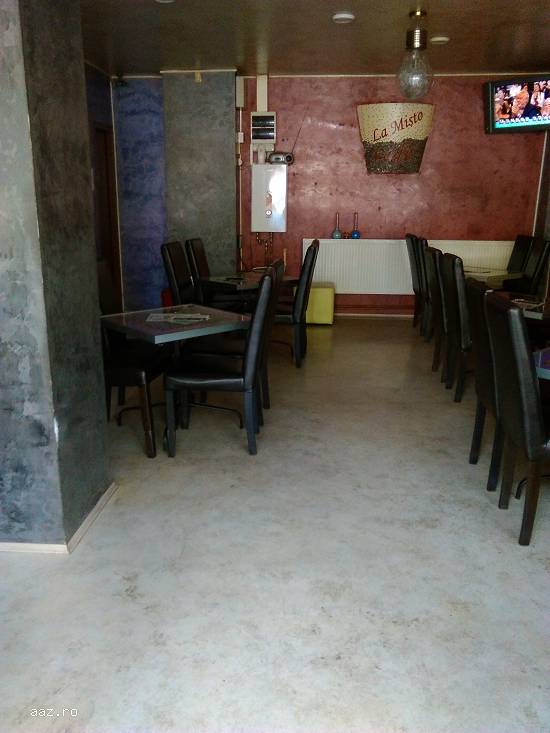 Inchiriez spatiu comercial