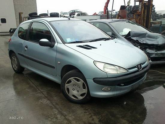 peugeot 206 3usi motor 1.4 tip kfw  an 2002