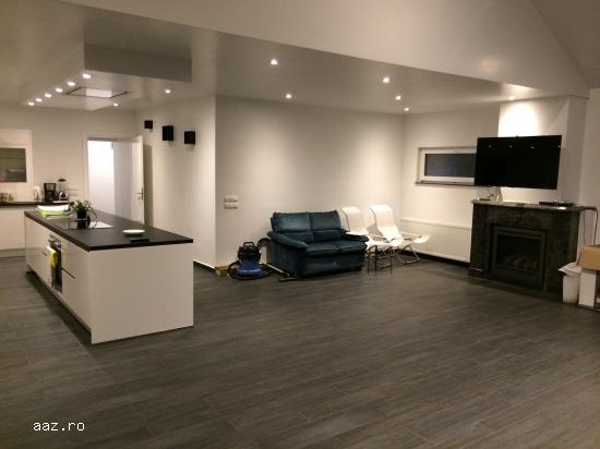 Inchiriez camere si apartament in vila in Germania/Olanda