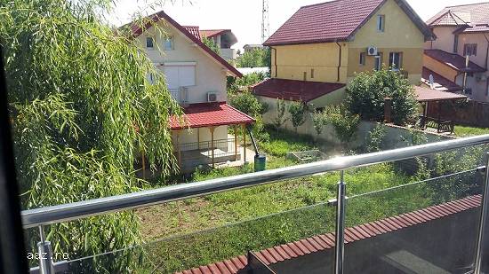 Case in duplex Militari Apusului