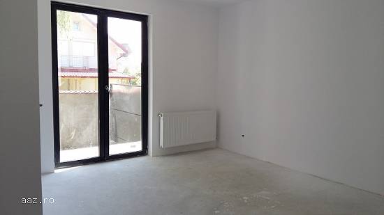 Case in duplex Militari Apusului