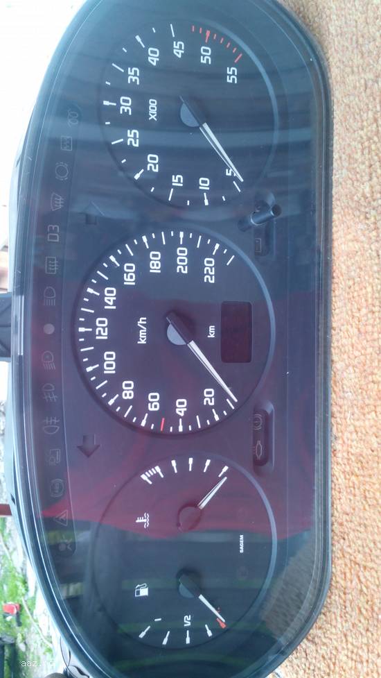 dezmembrez Renault scenic 1.9 dti .. an 99