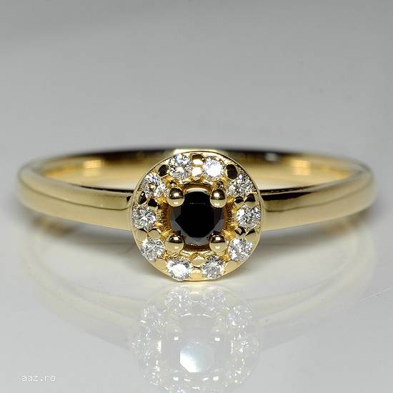 Inel de logodna din aur cu diamant negru si diamante 122854DNDI