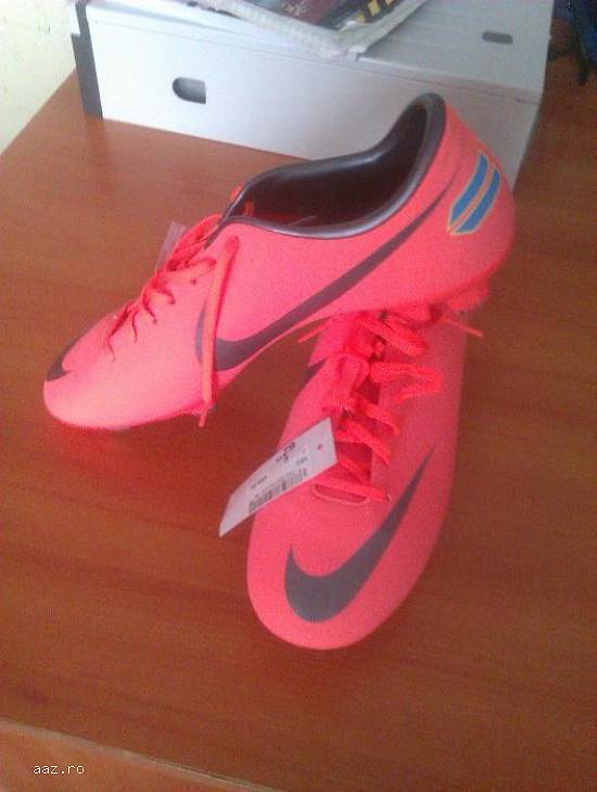 Ghete Nike Mercurial nr 44, 5