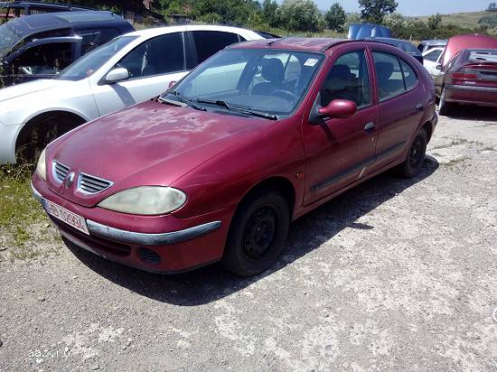 Dezmembrez Renault Megane 1.4