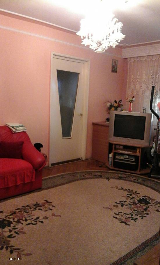 Appartement 3 camere,  confort1,  semidecomandat