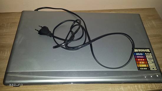Vand DVD Autovox ca nou cu telecomanda