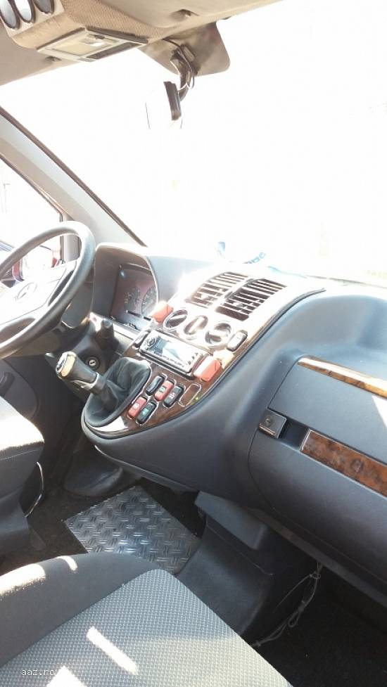 Mercedes Vito            .