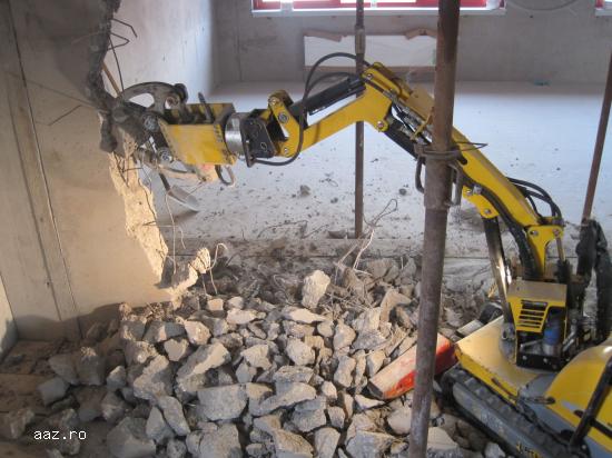 Amenajari demolari excavatii pe *****