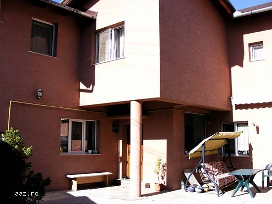 Comision ZERO,   vila in Sacele - zona de intrare.