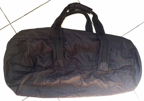 Geanta de fas de culoare neagra,  marca ZARA