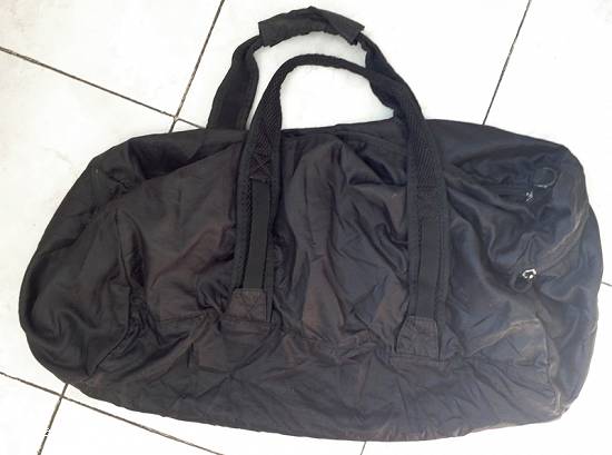 Geanta de fas de culoare neagra,  marca ZARA