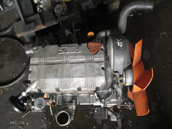 Motor Lombardini LDW 903 (22 HP)