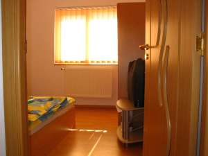 Particular inchiriez 2 camere Marriott