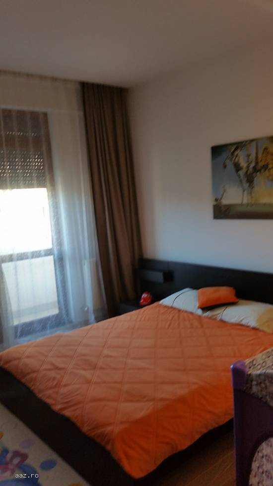 Vanzare 3 camere Prelungirea Ghencea nr 45 Cartierul Latin