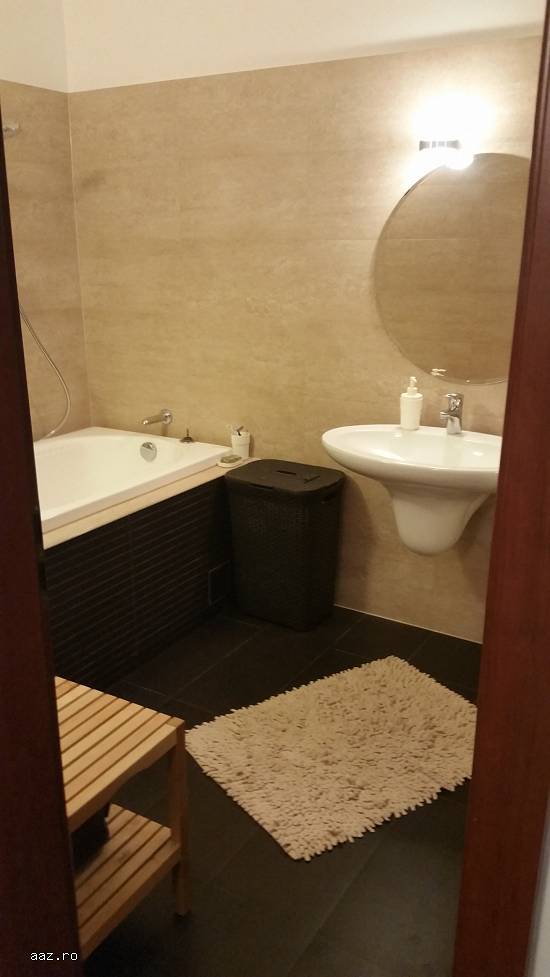 Vanzare 3 camere Prelungirea Ghencea nr 45 Cartierul Latin