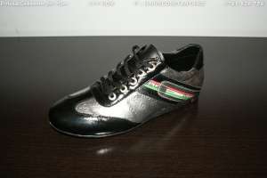 vand adidasi eleganti si sport