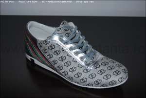 vand adidasi eleganti si sport