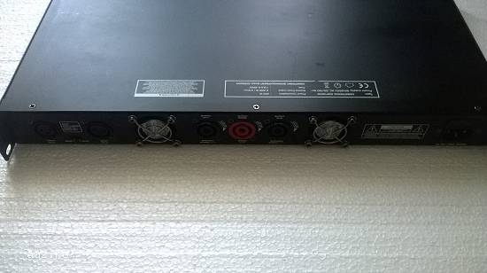Vand amplificator audio 2 x 550 w RMS