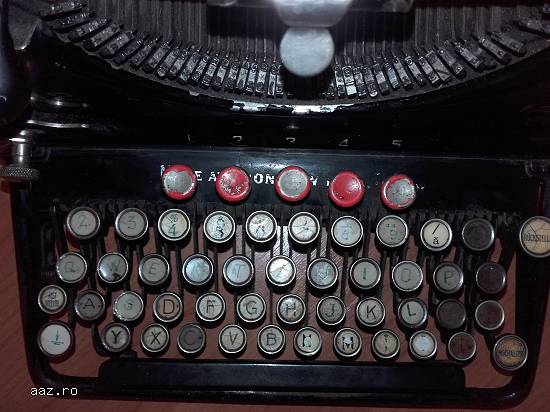 Masin de scris REMINGTON 12