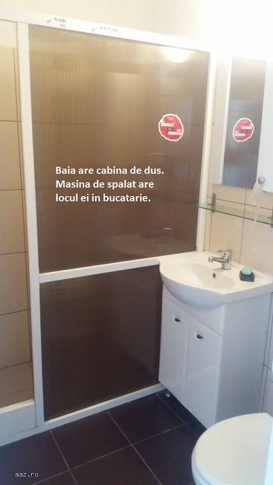 Ofer spre inchiriere apartament 3 camere nemobilat,   etaj 10 din 11,   Calea Grivitei langa Grant