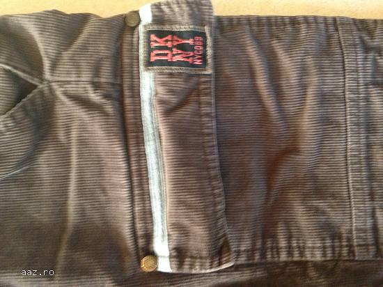 Vand pantaloni grosi,  captusiti,  DKNY,  copii,  8 ani