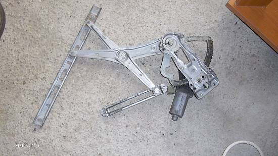 Vindem macara stanga Mercedes CLK,  cu garantie,  cod:  0130821722, 