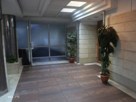 Inchiriere spatii birouri