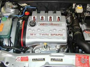 motor  alfa  156