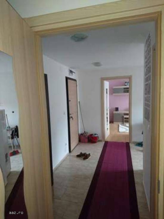 Vând apartament