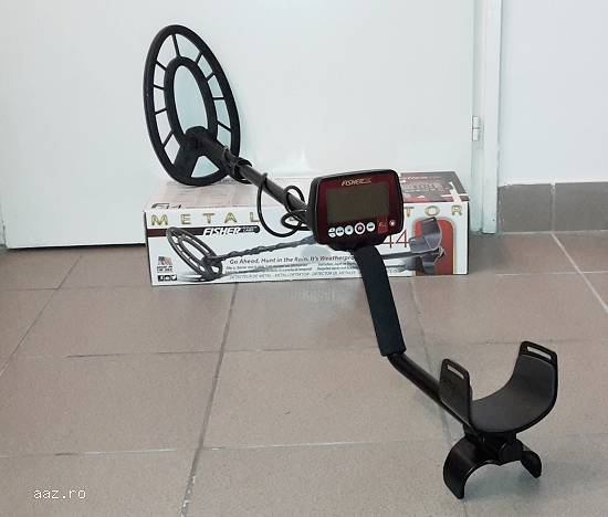 Detector de metale Fisher F44