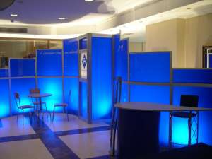 MONTAJ/DEMONTAJ STANDURI EXPOZITIONALE