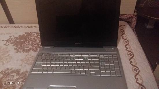 Vand laptop toshiba