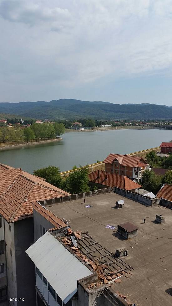 Apartament 2 camere decomandat Calimanesti-Caciulata