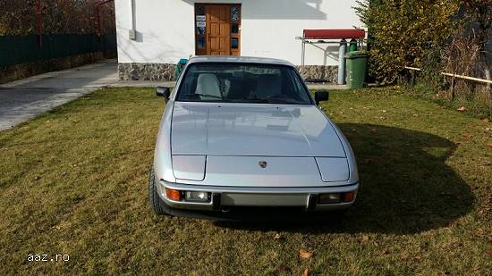 Vand VEHICUL ISTORIC – PORSCHE 924,  1981