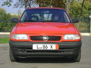 opel astra impecabil