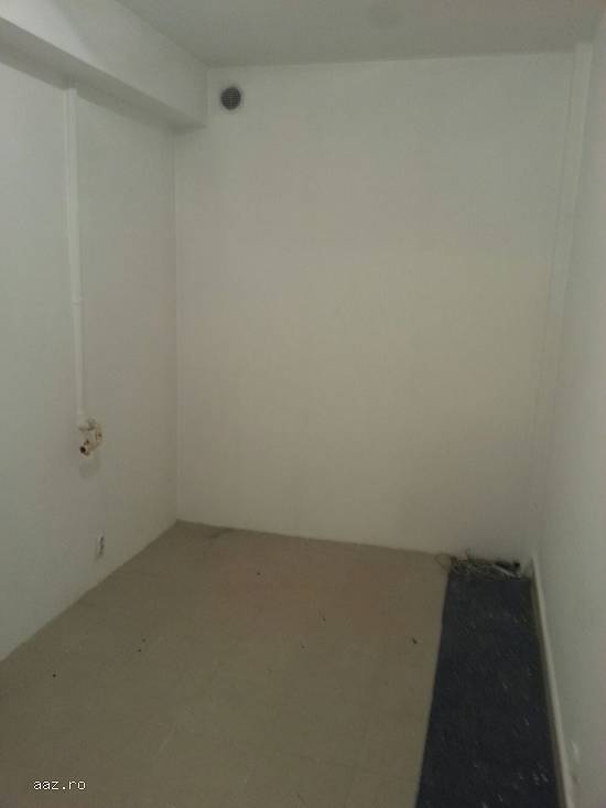 Inchiriez 2 camere