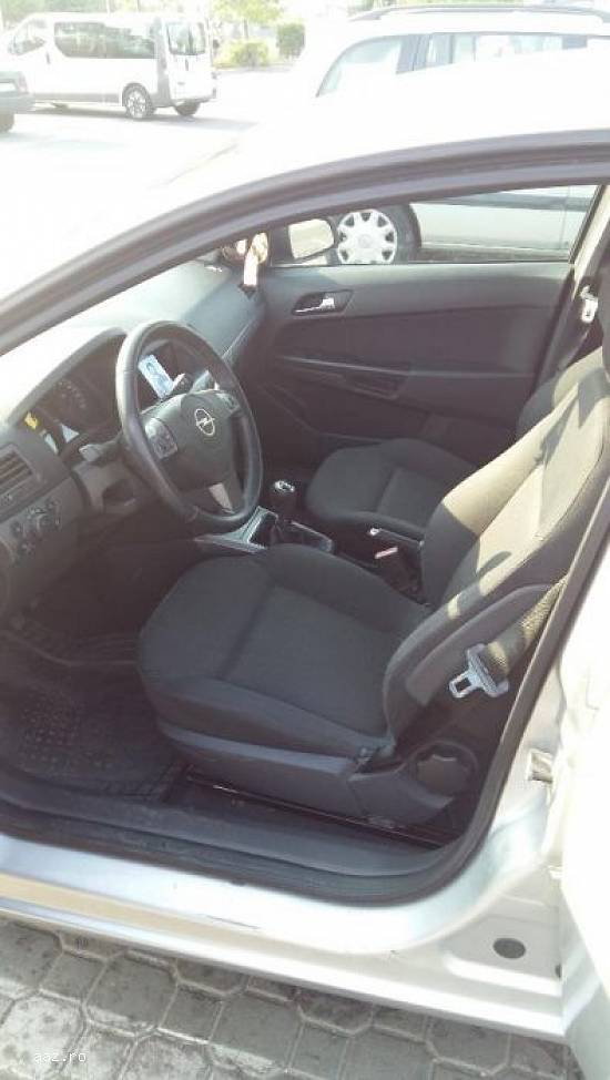 Vând opel astra h