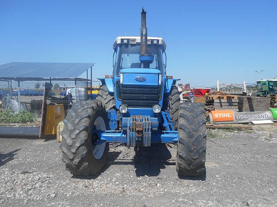 Tractor Ford,  model TW 15