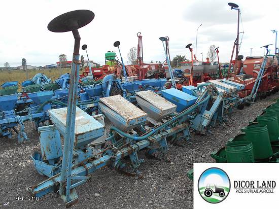 Semanatoare plante prasitoare,  model Mecanica Ceahlau  SPC8FS