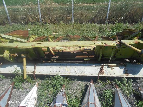 Heder Porumb marca Claas 6 randuri cu tocator valuri