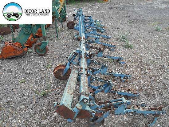 Prasitoare Cultivator cu 9 sectii